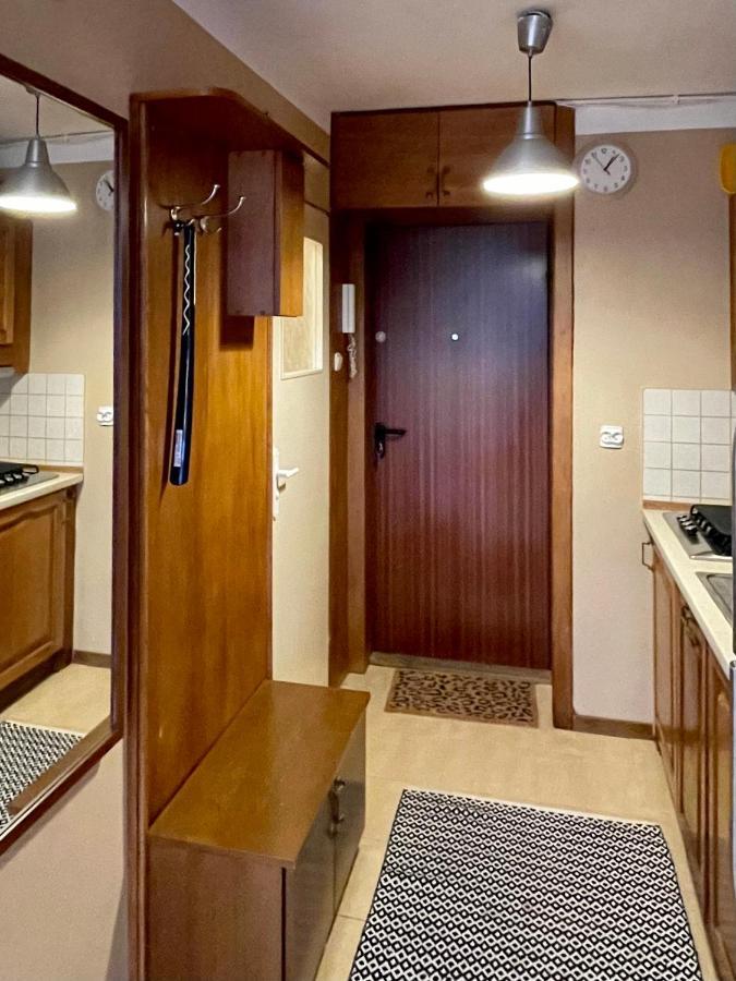 Super Apartament Palace 2X Metro Fast Wifi 500 Mbs Netflix Appletv Smarttv Panorama Miasta وارسو المظهر الخارجي الصورة
